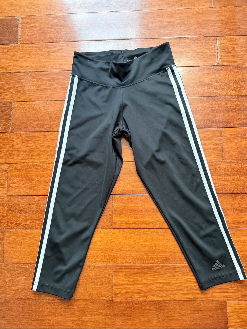 Adidas  Black 3-Stripe Athletic Leggings XS women’s